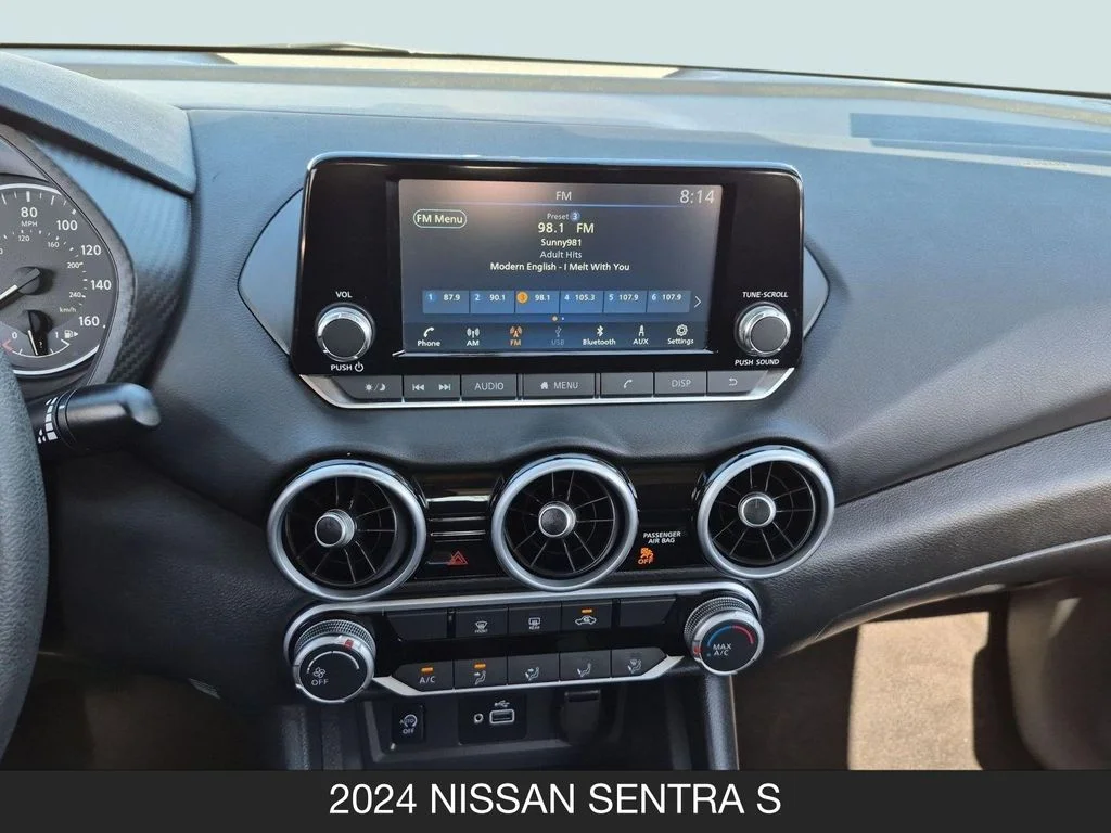 Used 2024 Gray Nissan S image 25