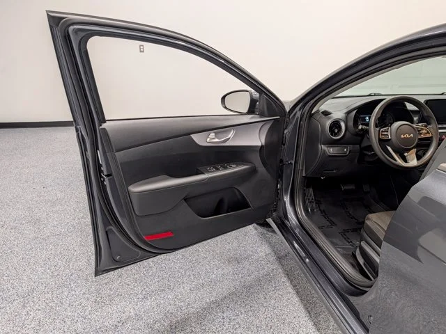 Used 2024 Gray Kia LX image 9