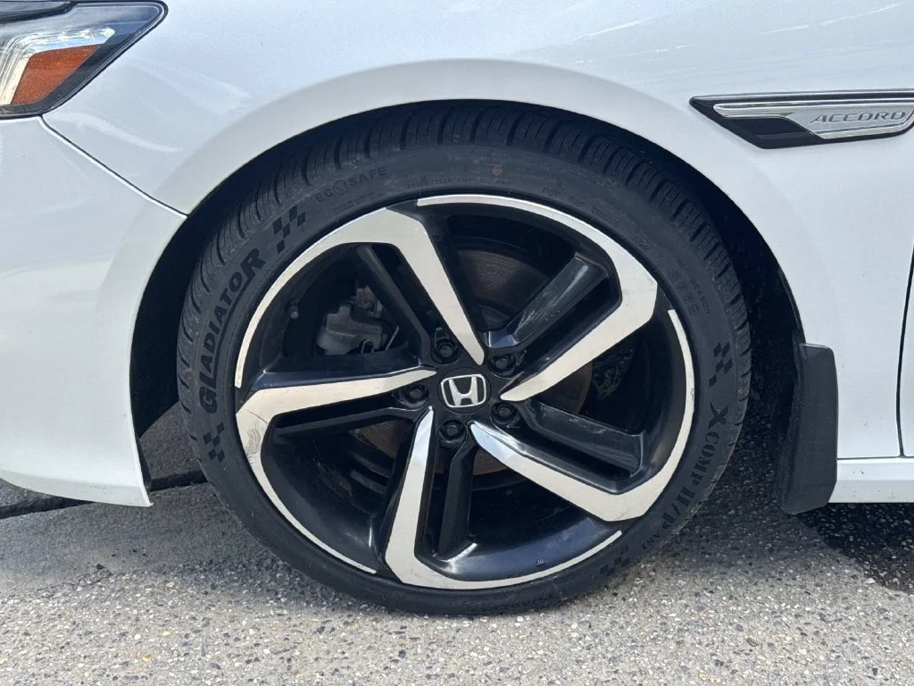 Used 2019 White Honda Sport 2.0T image 6