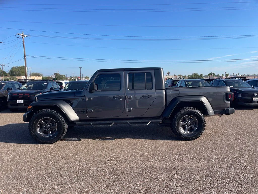Used 2024 Gray Jeep Sport image 4