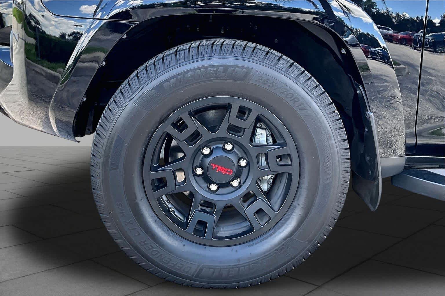 Used 2022 Midnight Black Metallic Toyota SR5 Premium image 11