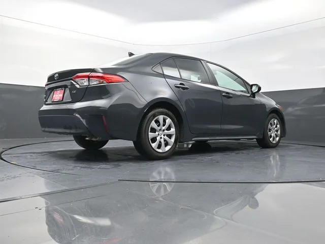 Used 2024  Toyota LE image 37