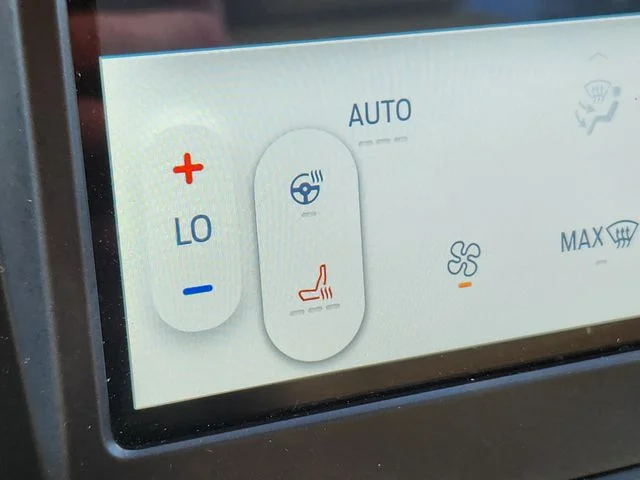 Used 2024 White Ford SEL image 24