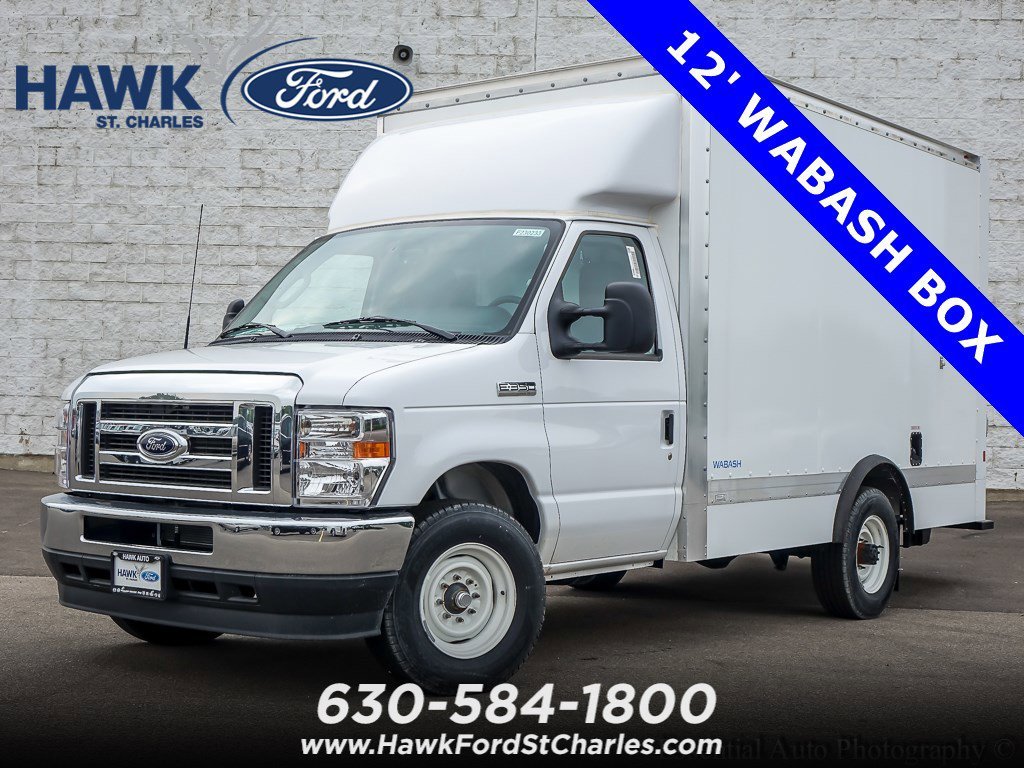 2023 Ford E-Series Cutaway Base