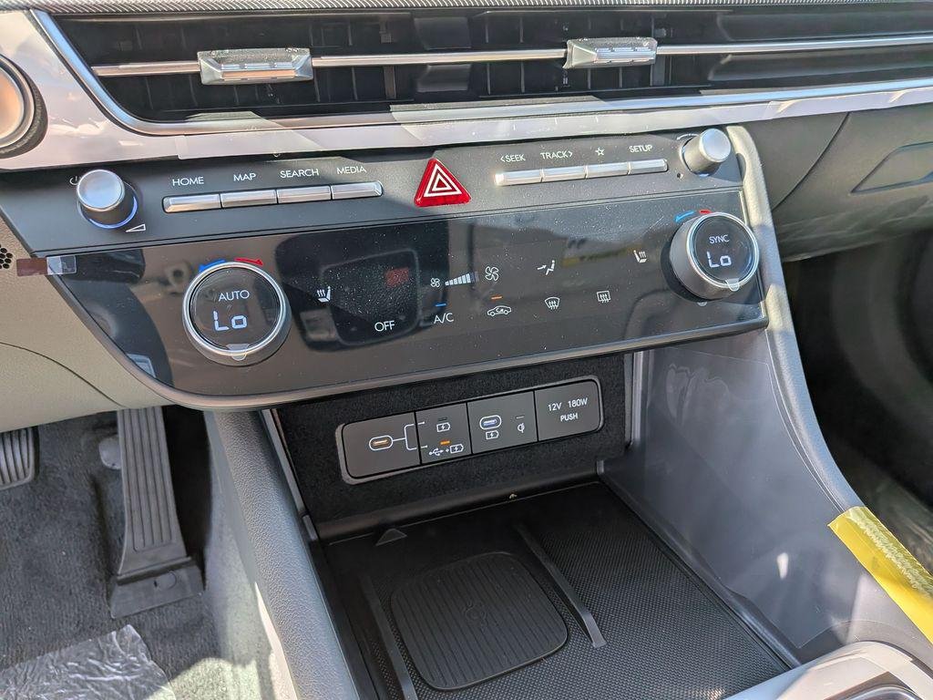 2026 Hyundai Sonata SEL - Photo 20