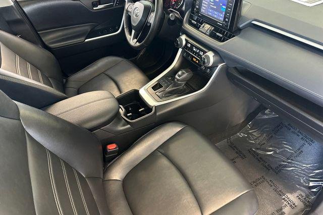 Certified Used 2022 LUNAR ROCK Toyota  image 20