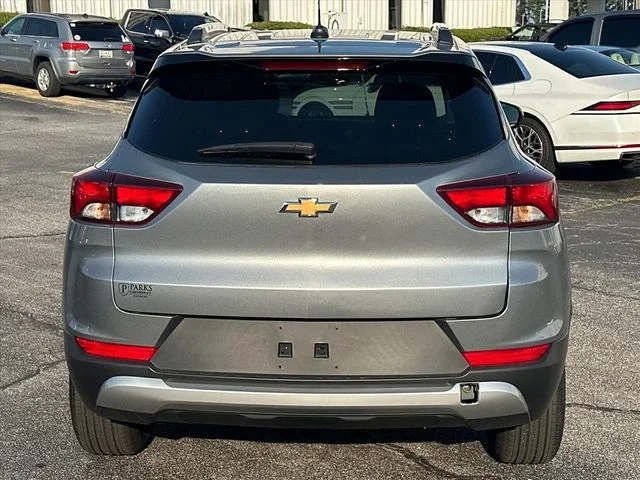 Used 2025 Gray Chevrolet LT image 10