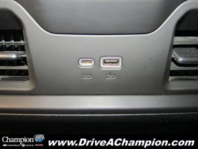 2024 Chevrolet Silverado 1500 RST - Photo 21