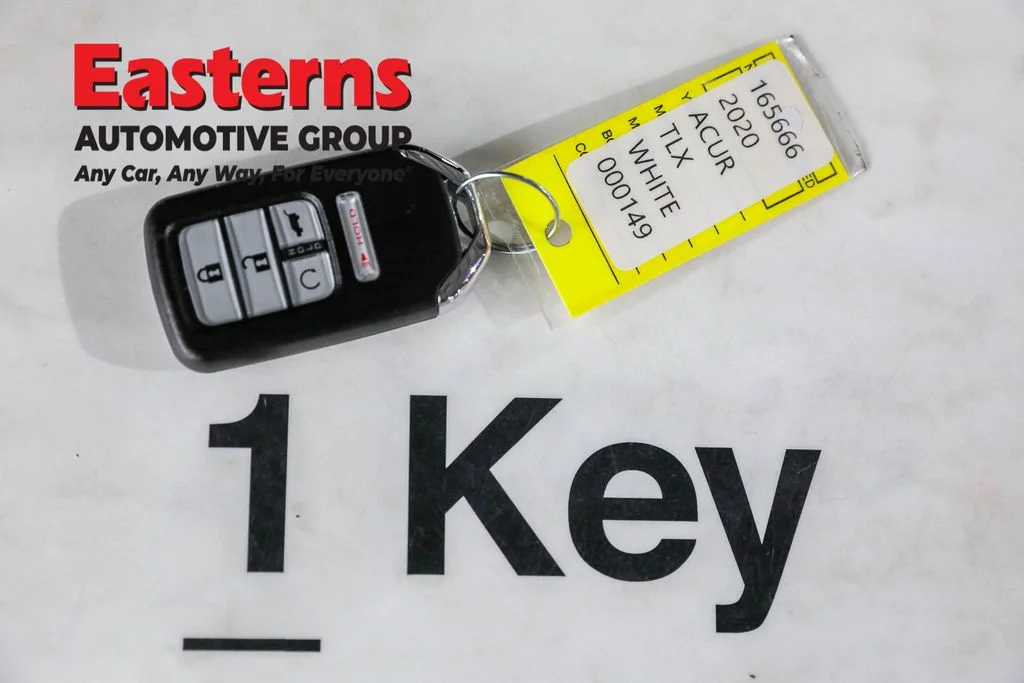 Used 2020 White Acura 3.5L Technology Pkg image 24