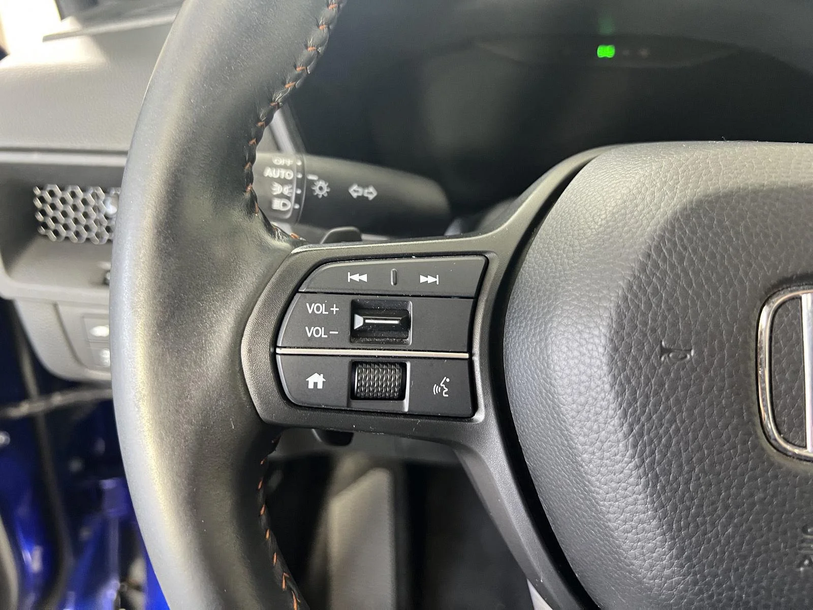 Used 2024  Honda Sport-L image 11