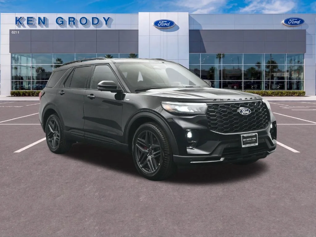 2027 Ford Explorer ST-LINE