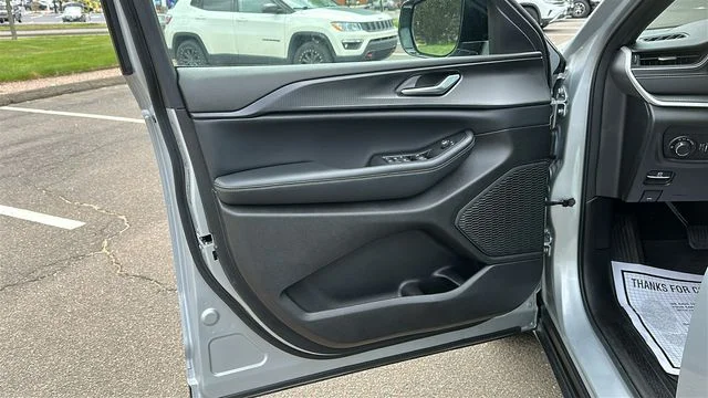 Certified Used 2024 Silver Jeep Altitude X image 9