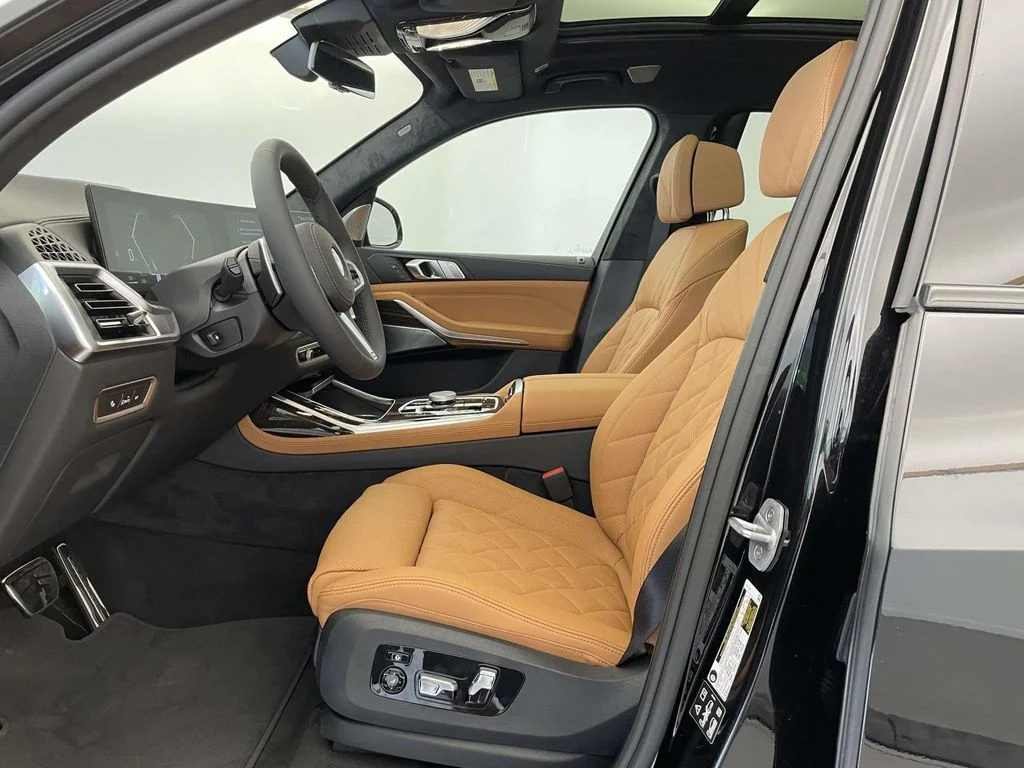 New 2027 Black BMW xDrive40i image 13