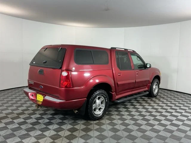 Used 2004 Red Fire Clearcoat Metallic Ford XLS image 5