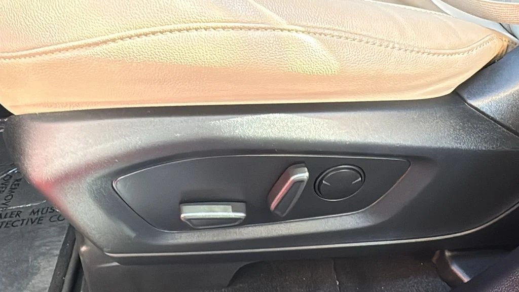 Used 2021 Red Ford Limited image 20