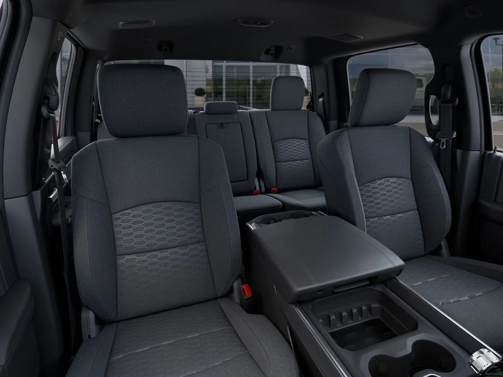 2026 RAM 2500 Big Horn - Photo 17
