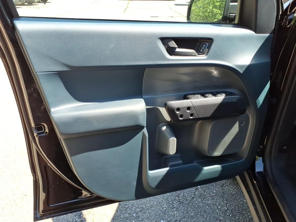 New 2026 Shadow Black Ford XLT image 17