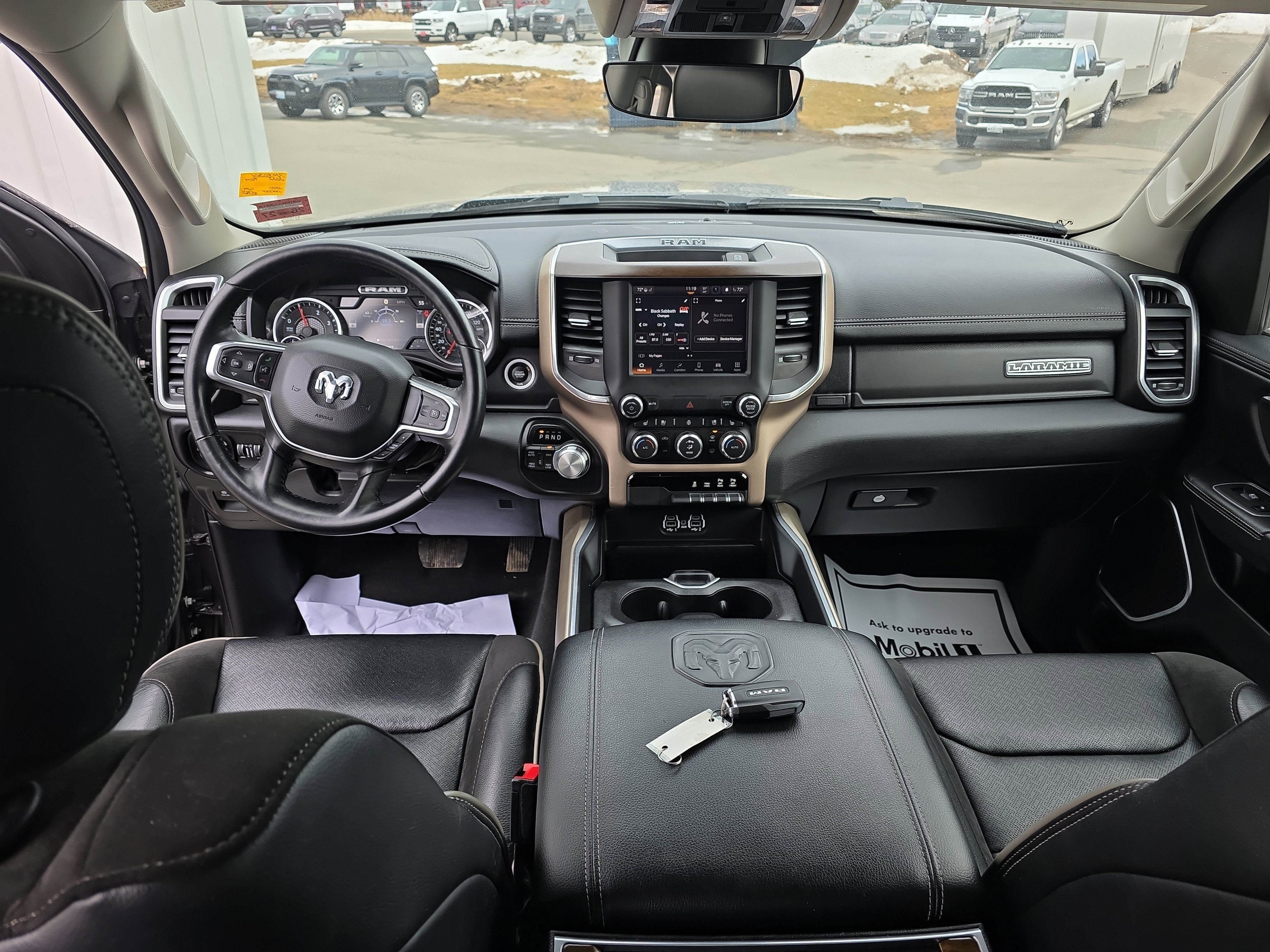 Used 2022 Granite Crystal Metallic Clearcoat Ram Laramie image 12