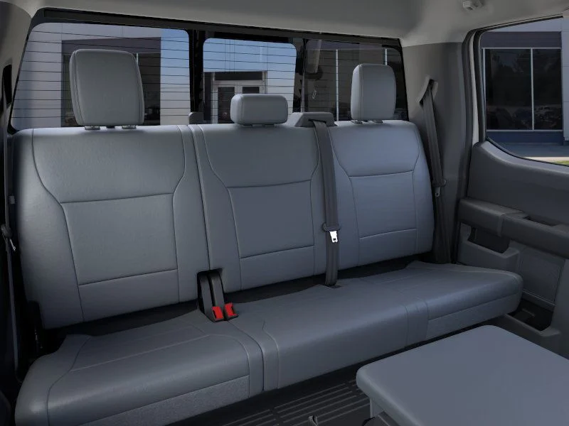 New 2026 Oxford White Ford F-550® XL image 11