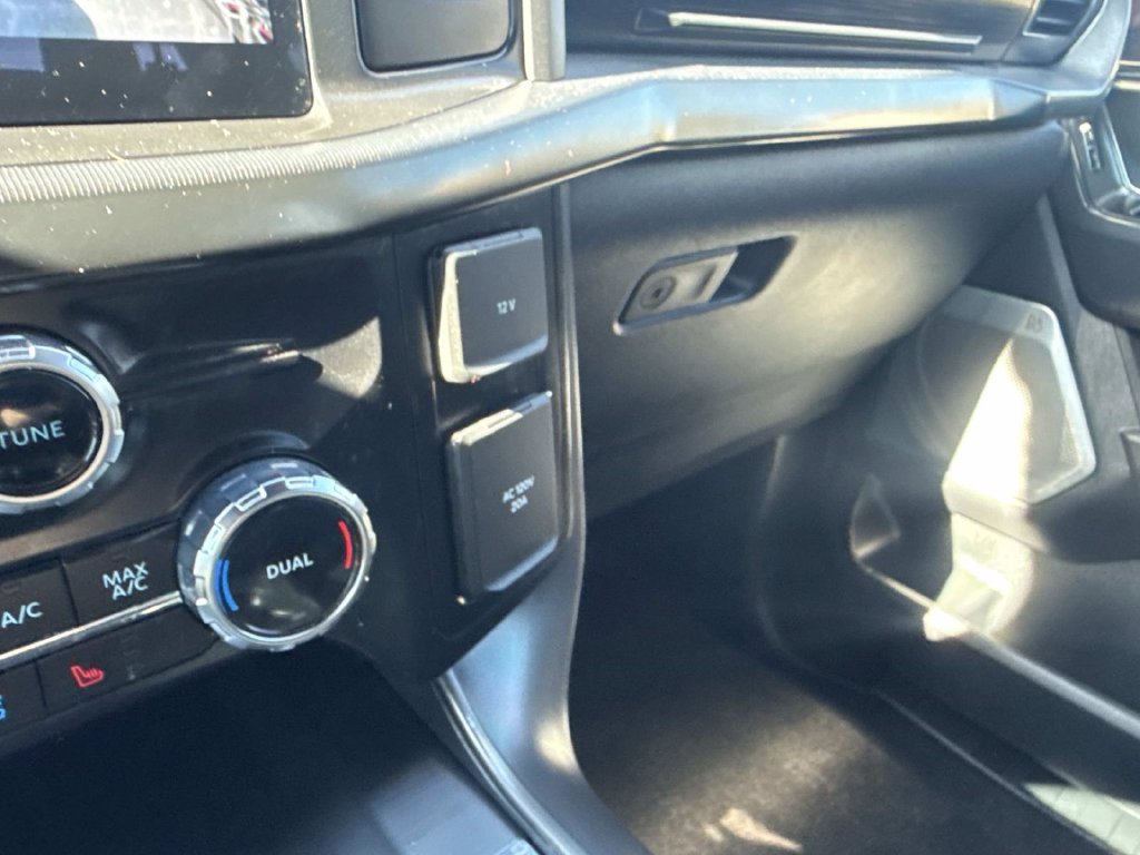 Used 2024 Black Ford Lariat image 26