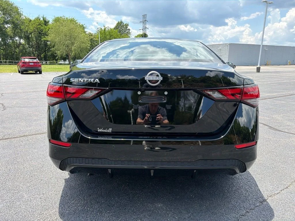 Used 2025 Super Black Nissan S image 4