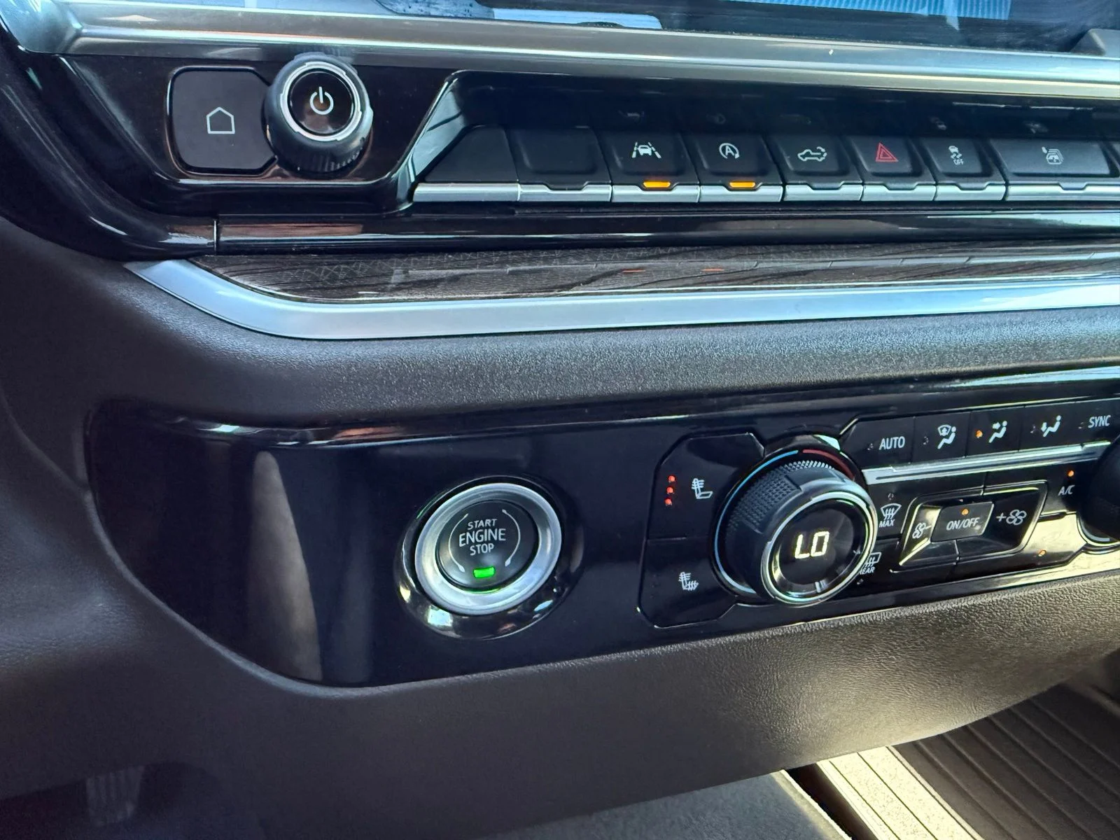 2023 Chevrolet Silverado 1500 LT - Photo 26