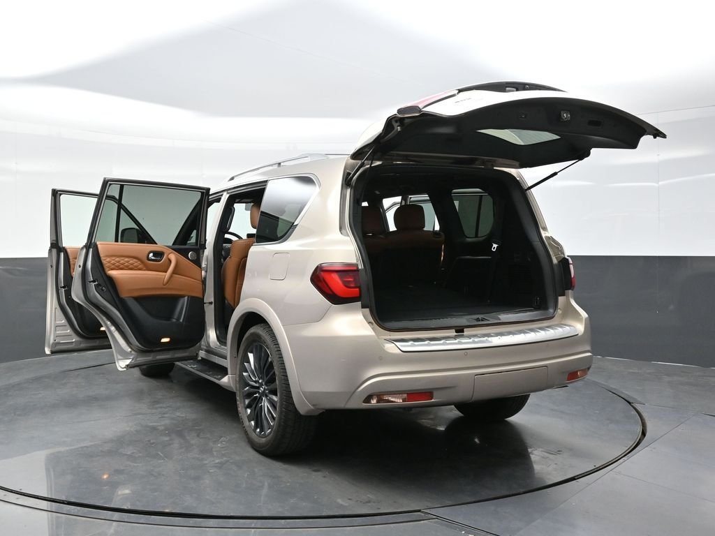 Used 2024 Beige INFINITI Sensory image 36