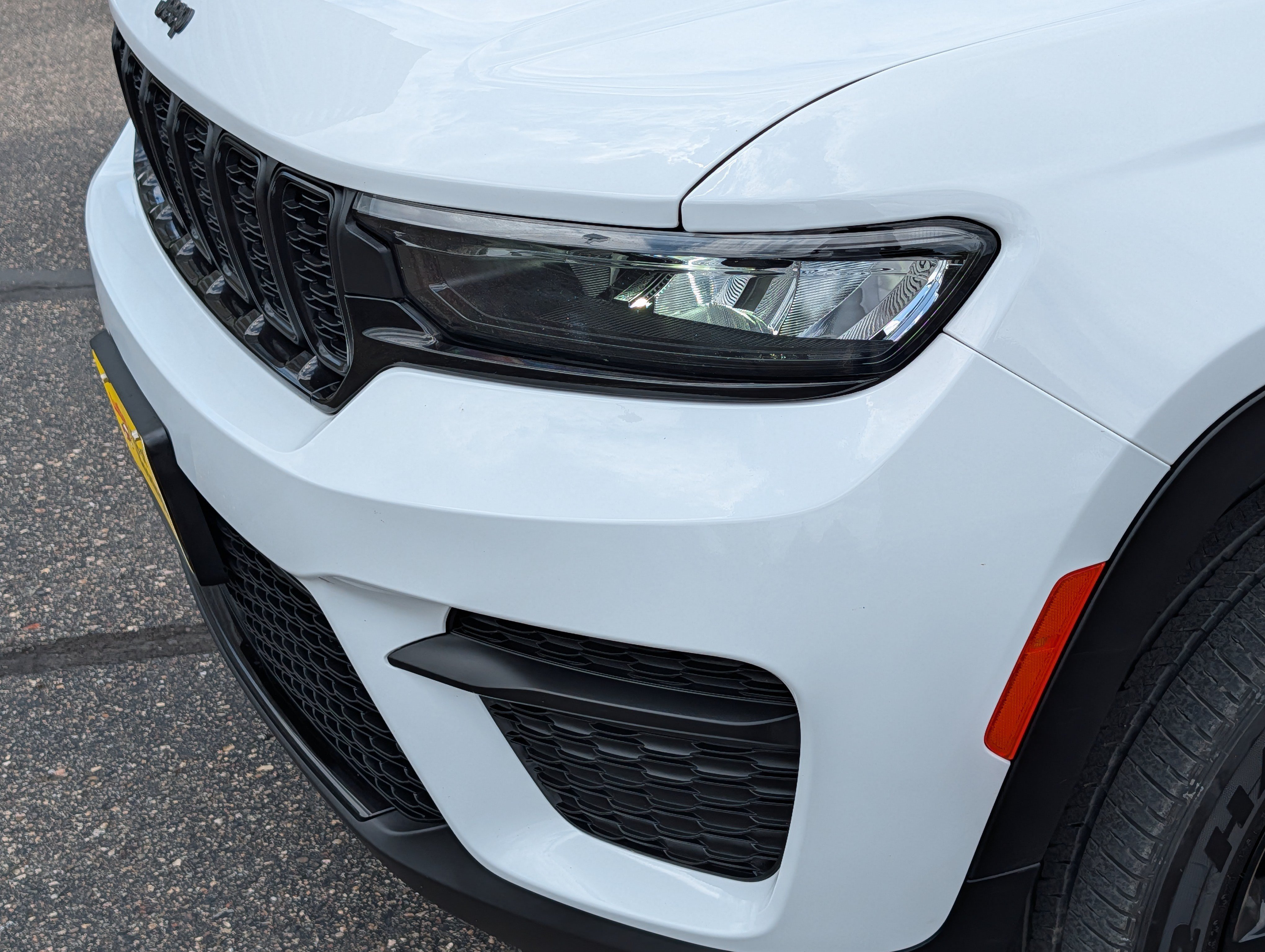 Used 2023 Bright White Clearcoat Jeep Altitude X image 16