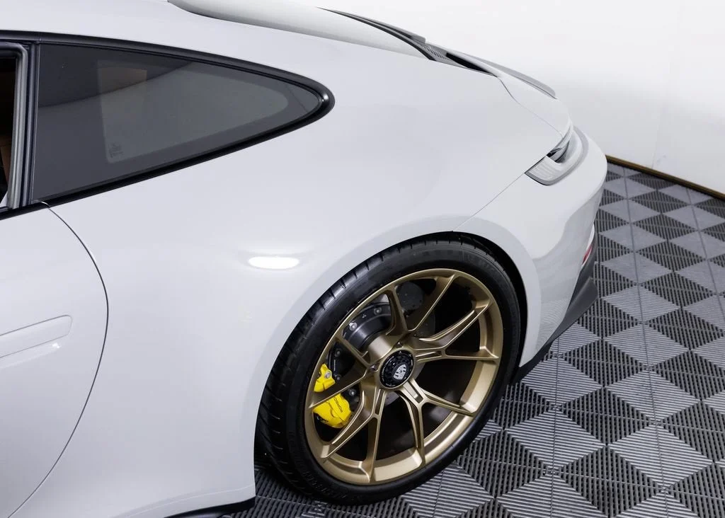 Used 2024 Chalk Porsche GT3 Touring image 32