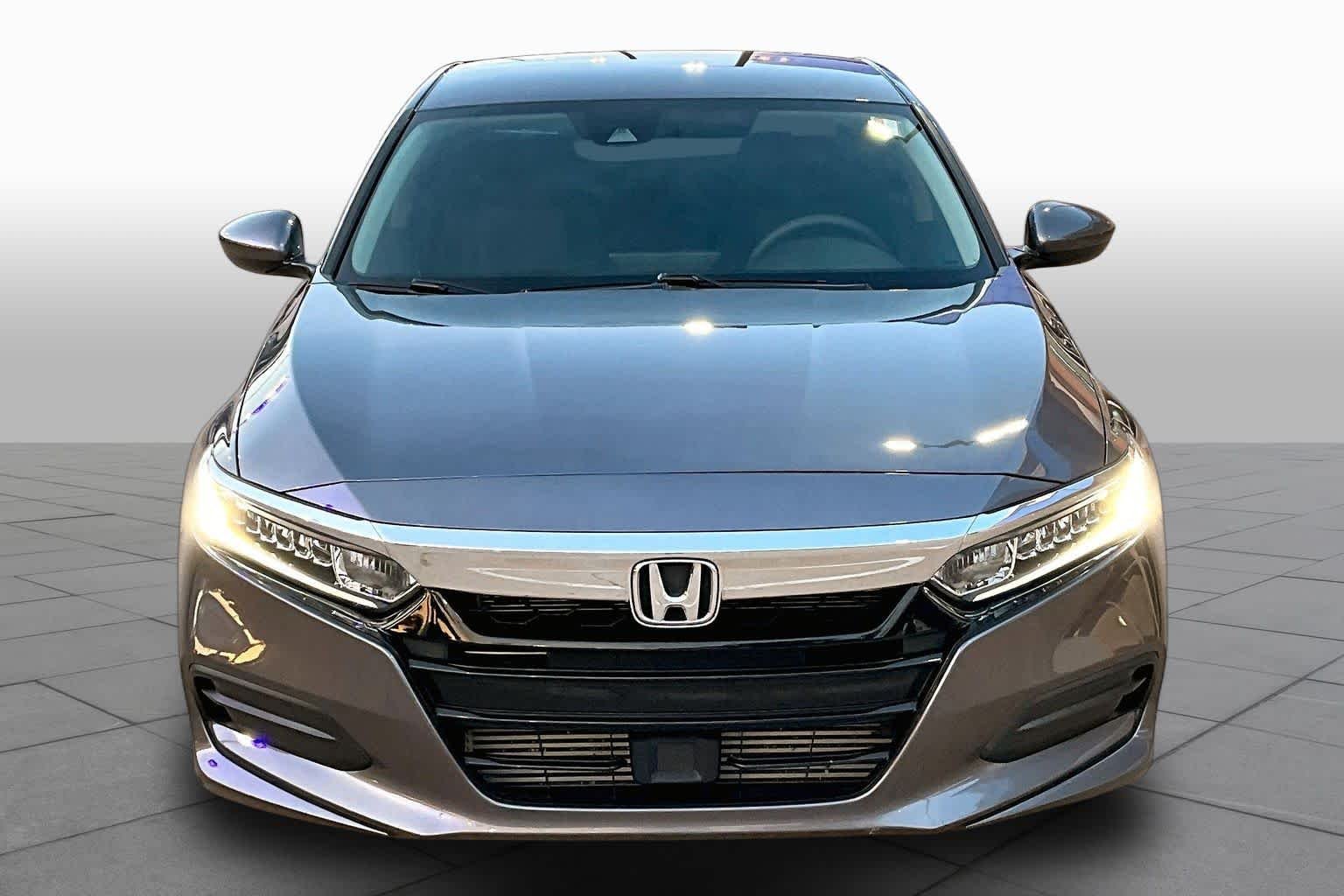 Used 2020 Modern Steel Metallic Honda LX image 4