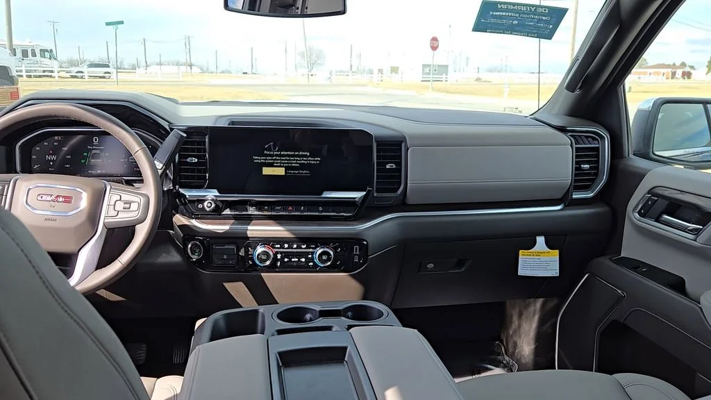 2026 GMC Sierra 1500 SLT - Photo 26