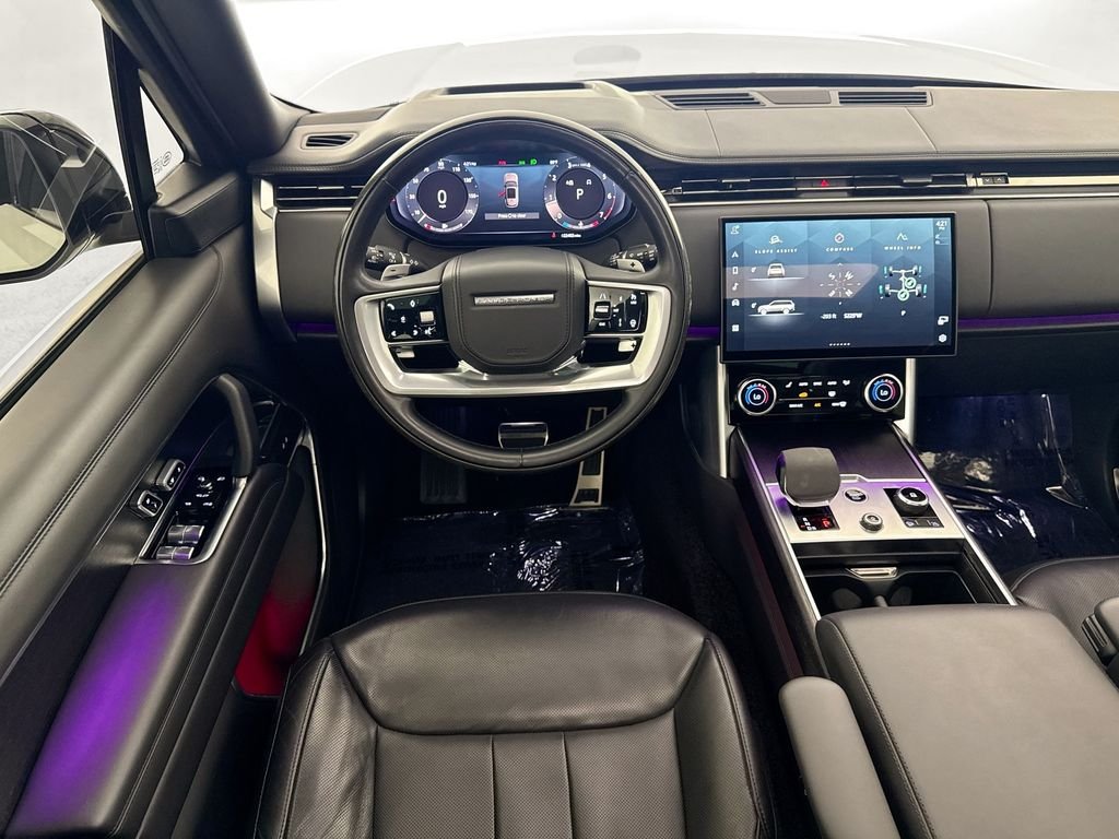 Used 2023 White Land Rover Autobiography image 23