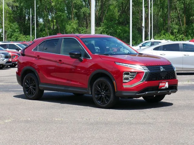 2023 Mitsubishi Eclipse Cross LE S-AWC's photo