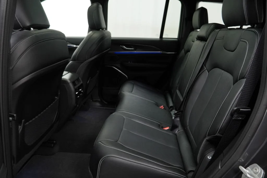 Used 2025 Gray Jeep Overland image 18
