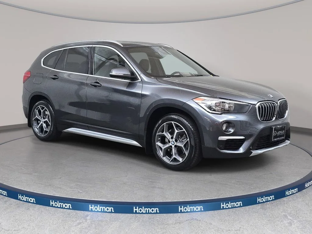 Used 2019 Gray BMW xDrive28i image 4