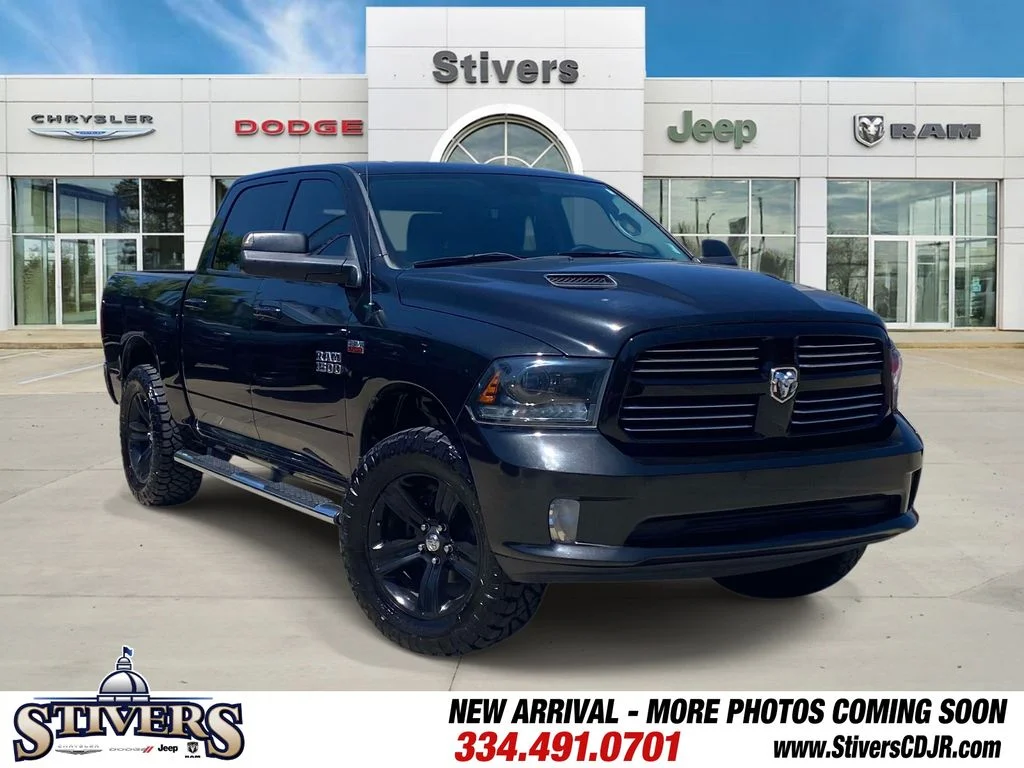 2015 RAM 1500 Sport 4x4 Crew Cab's photo