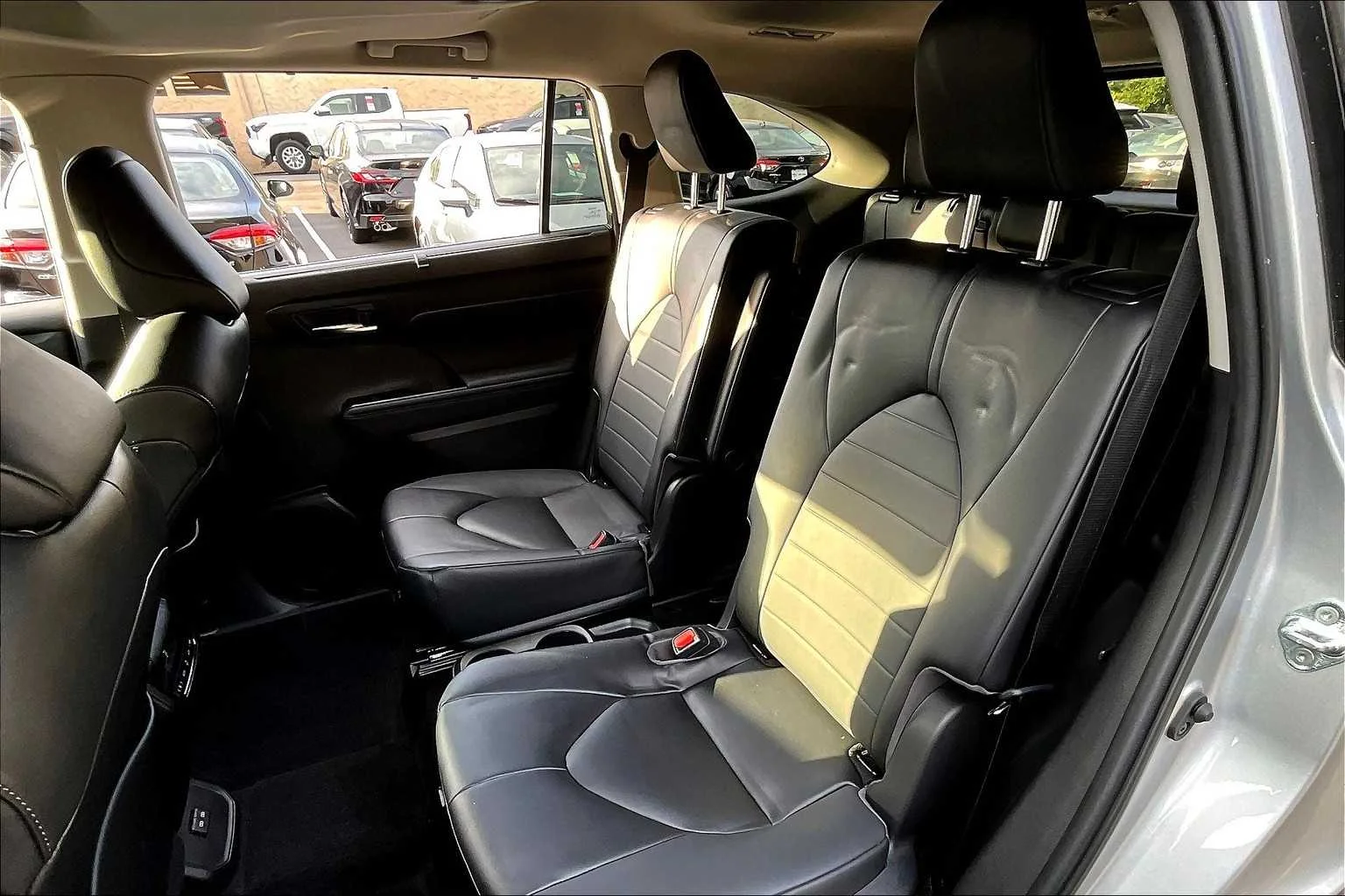 Used 2023 Celestial Silver Metallic Toyota XLE image 20