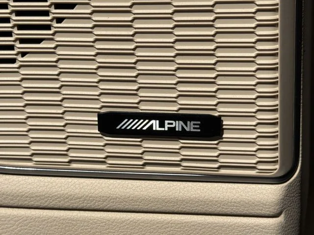 Used 2023 Black Jeep 4xe image 34