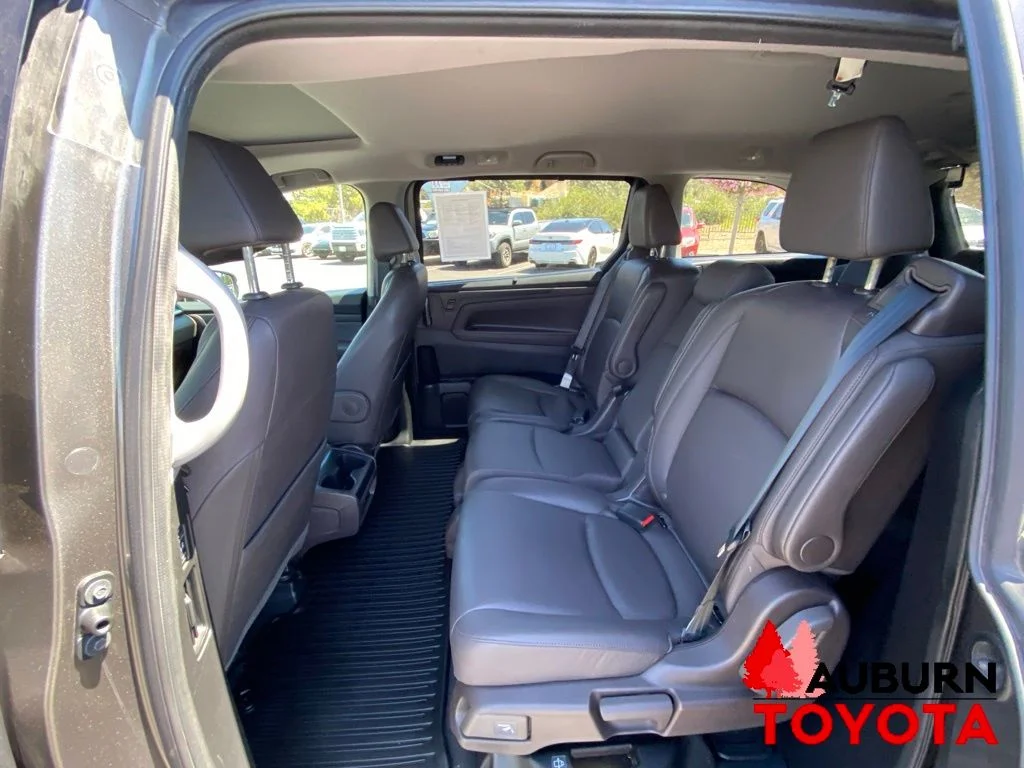 Used 2019 Modern Steel Metallic Honda EX-L image 23