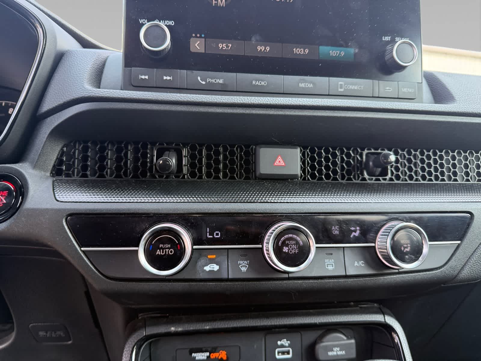 Used 2025 GRAY Honda LX image 16