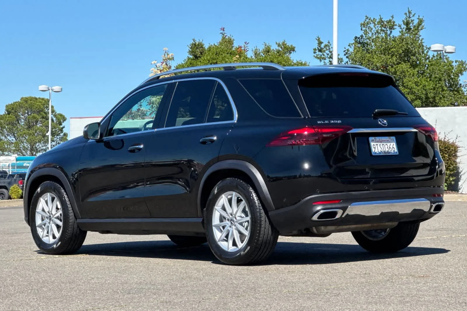 Used 2025  Mercedes-Benz GLE 350 image 7