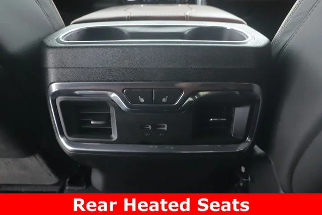 Used 2024 White GMC Denali Ultimate image 31