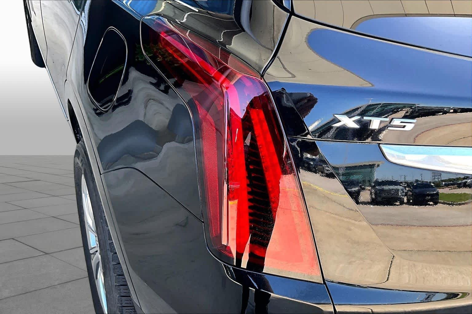 Used 2023 Stellar Black Metallic Cadillac FWD Premium Luxury image 25
