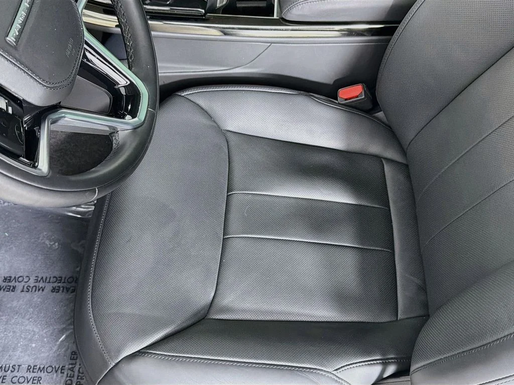 Certified Used 2024 Gray Land Rover SE image 20