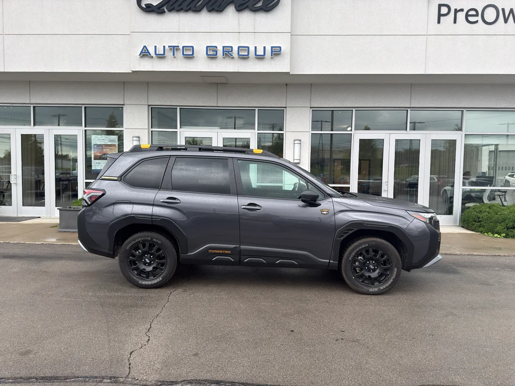 Used 2026 MAGNETITE GRAY METALLIC Subaru Wilderness image 2