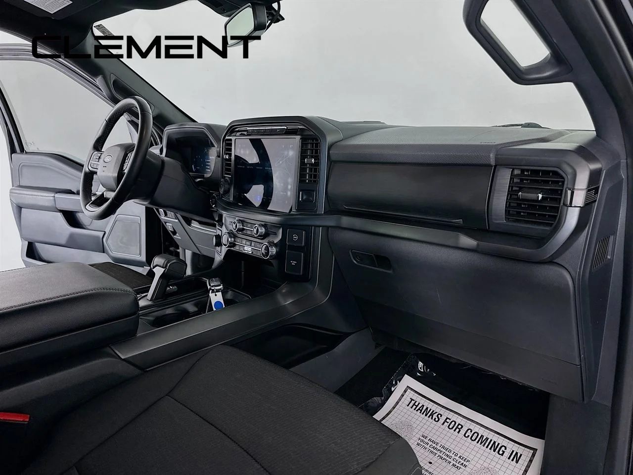 Used 2024 Black Ford XLT image 33