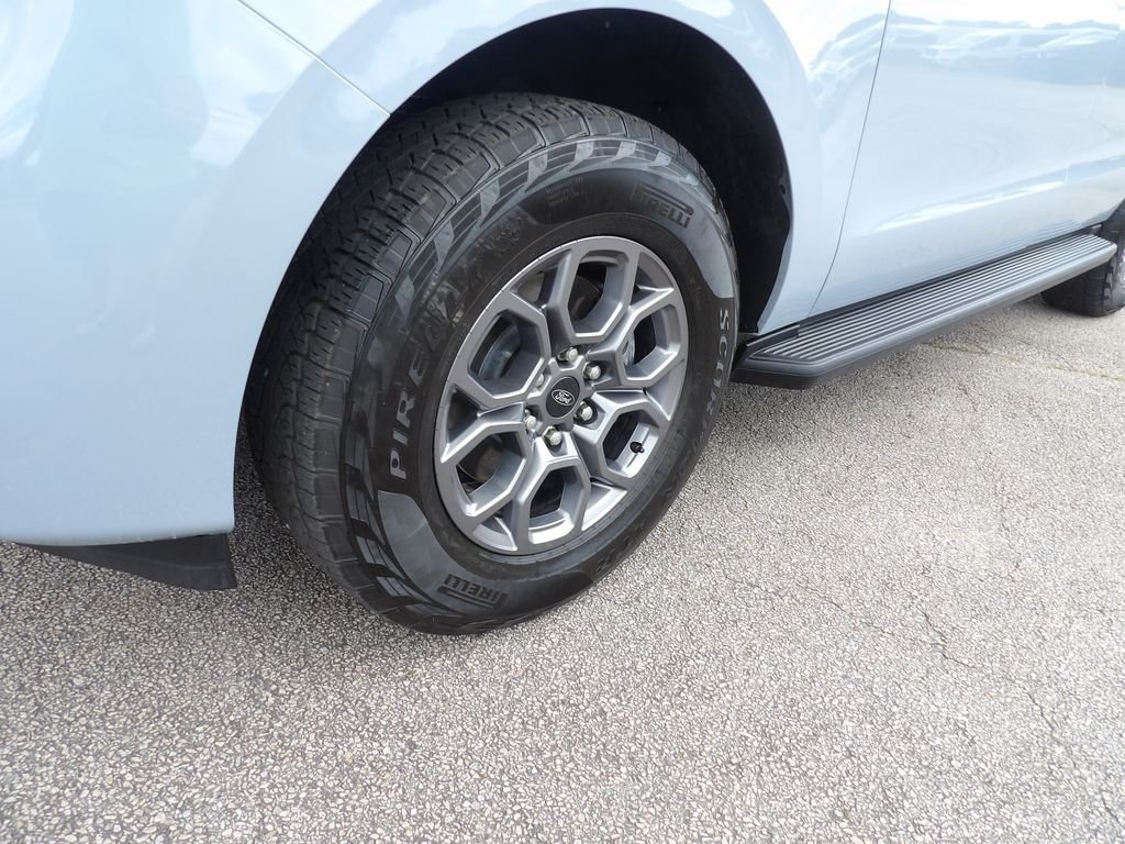 Used 2025 Gray Metallic Ford Active image 11