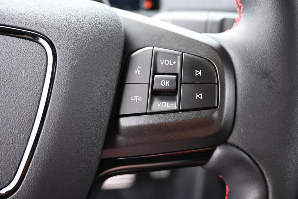 Used 2025 Magenta Ford Premium image 32