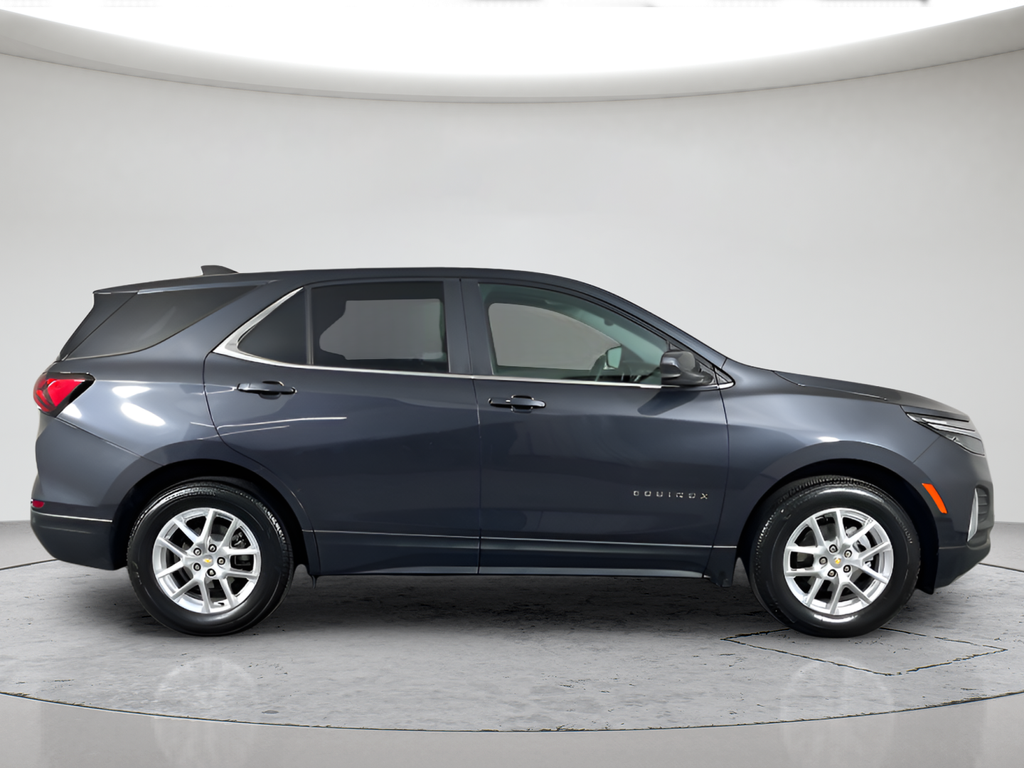 Used 2022 Gray Chevrolet LT image 4