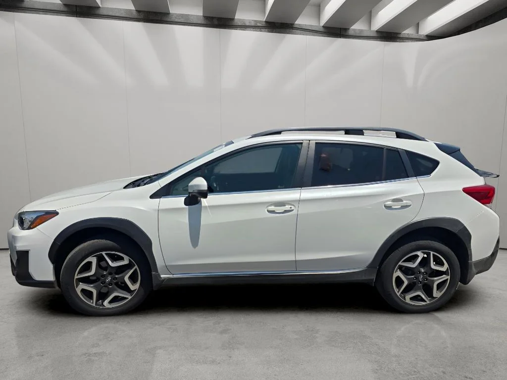 Used 2019 Crystal White Pearl Subaru Limited image 4